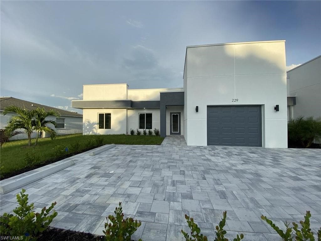 229 NE 16th PL CAPE CORAL, FL 33909