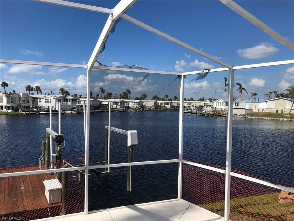 17730 Canal Cove CT FORT MYERS BEACH, FL 33931