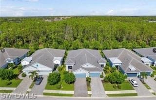 2425 Ariane DR S NAPLES, FL 34112
