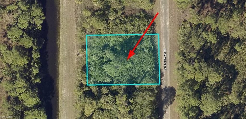 224 Victoria AVE S LEHIGH ACRES, FL 33974