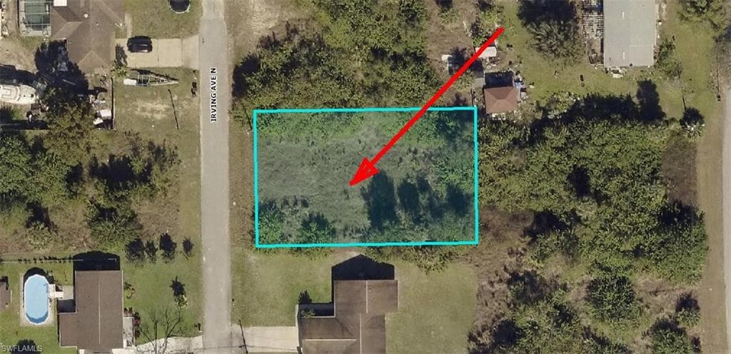 702 Irving AVE N LEHIGH ACRES, FL 33971