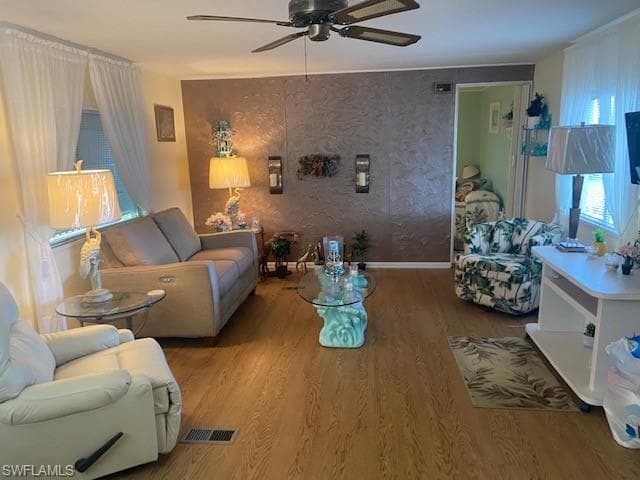 920 Rainbow LN NORTH FORT MYERS, FL 33917