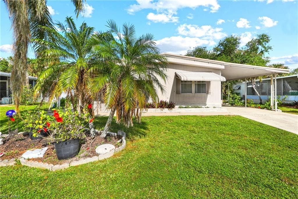 26094 Princess LN BONITA SPRINGS, FL 34135