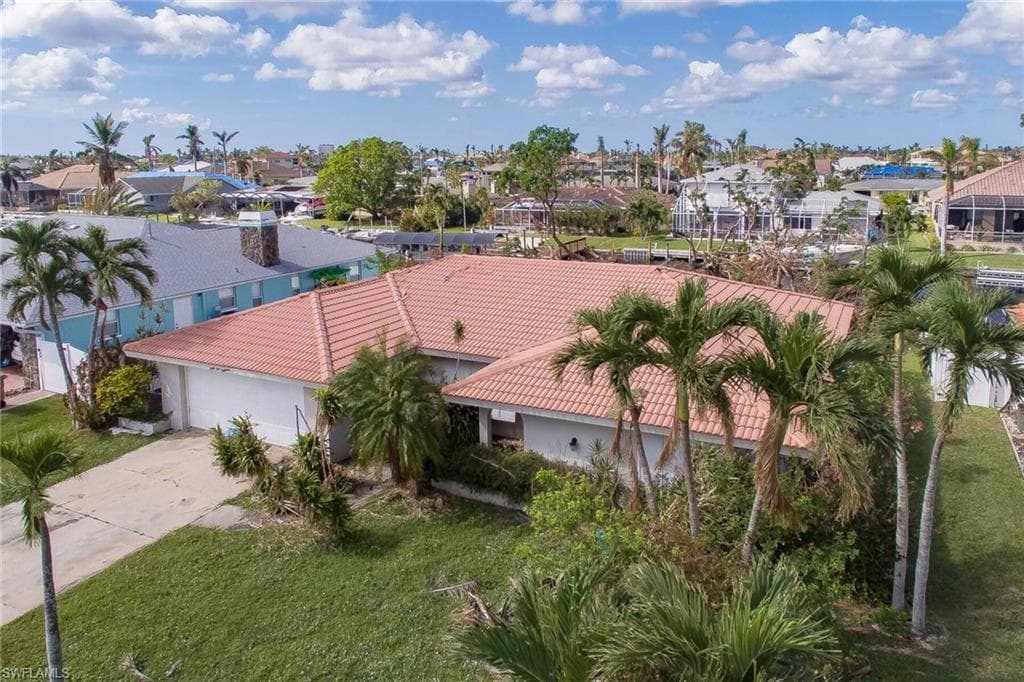4918 Sorrento CT CAPE CORAL, FL 33904