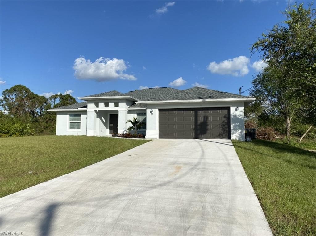 2705 8th ST SW LEHIGH ACRES, FL 33976