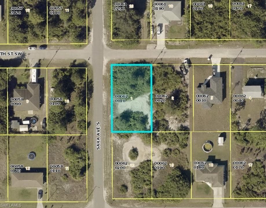 3319 10th ST SW LEHIGH ACRES, FL 33976