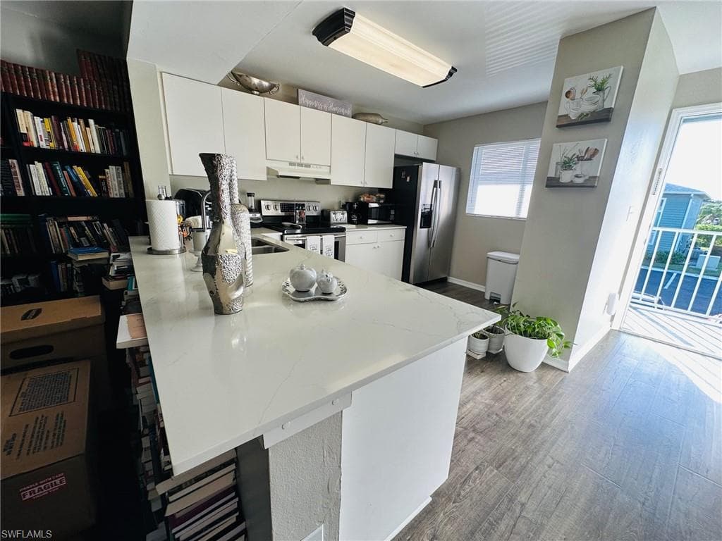 146 Cypress WAY E 805 NAPLES, FL 34110