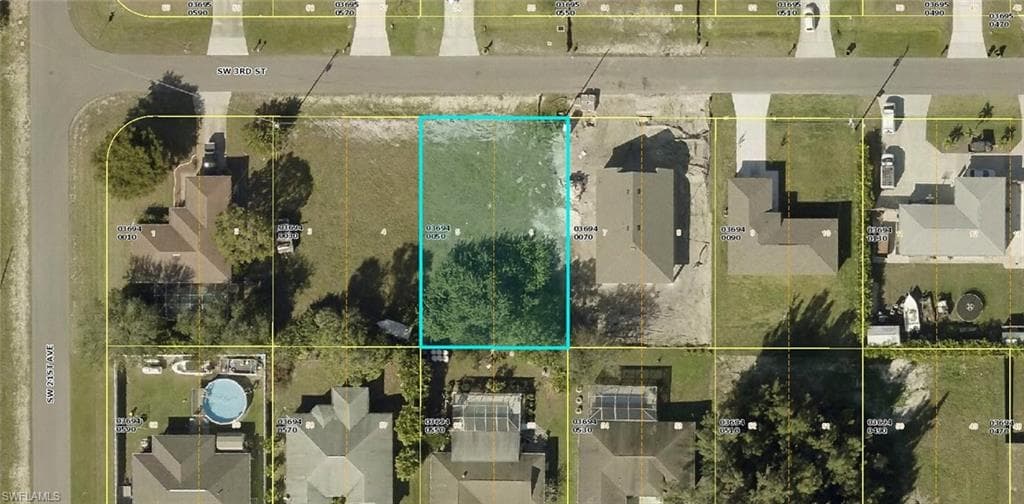 2008 SW 3rd ST CAPE CORAL, FL 33991