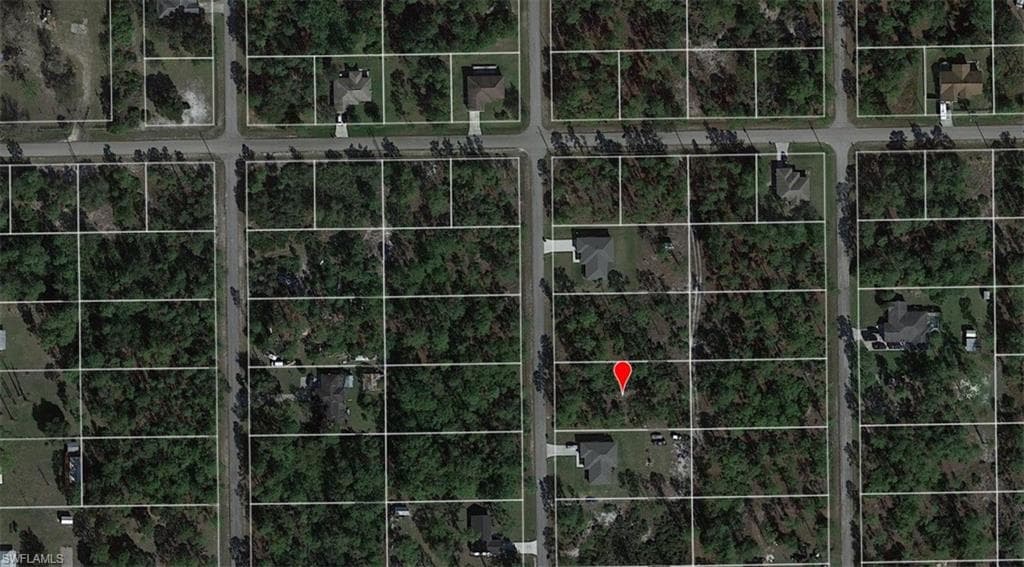2216 McArthur AVE ALVA, FL 33920