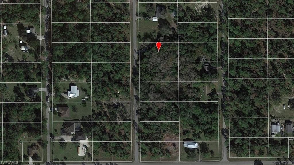 2310 Leroy AVE ALVA, FL 33920