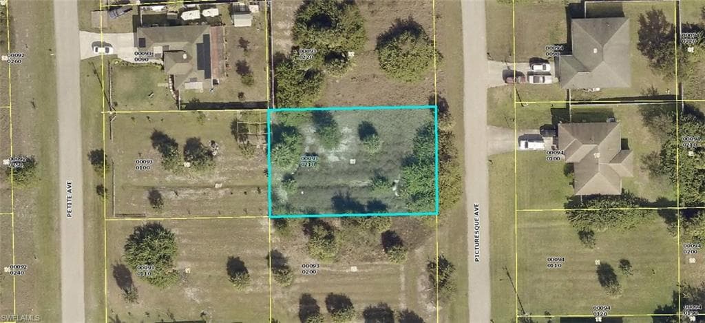 426 Picturesque LEHIGH ACRES, FL 33974
