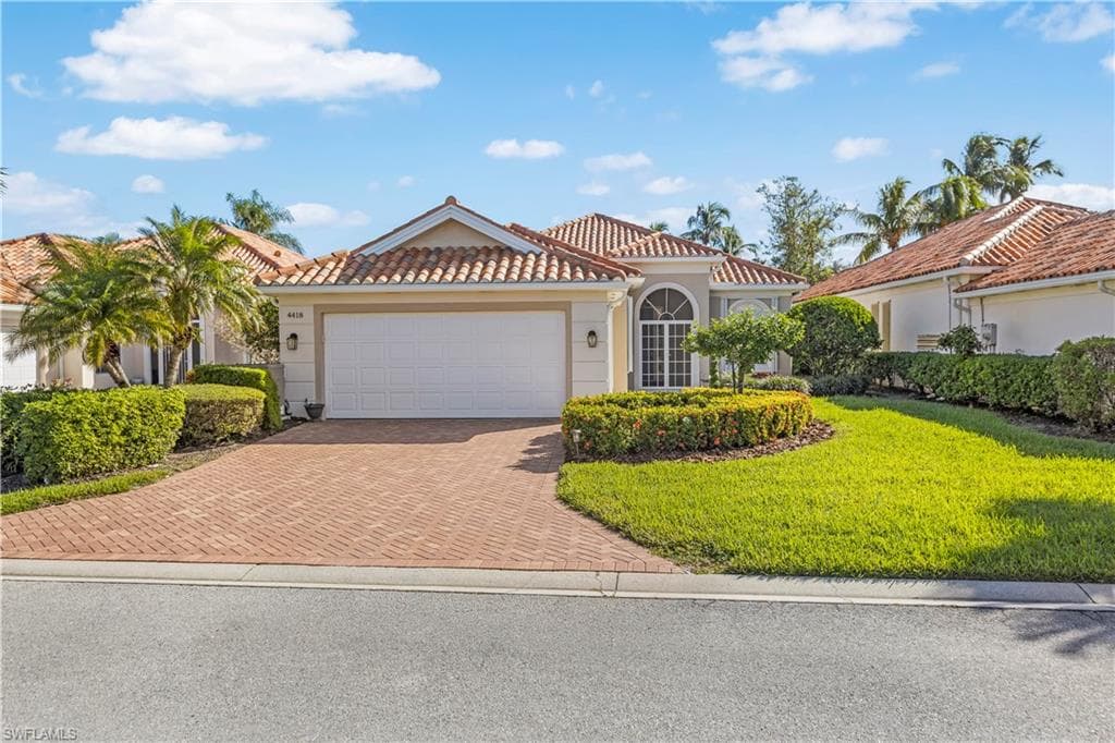 4418 Novato CT NAPLES, FL 34109