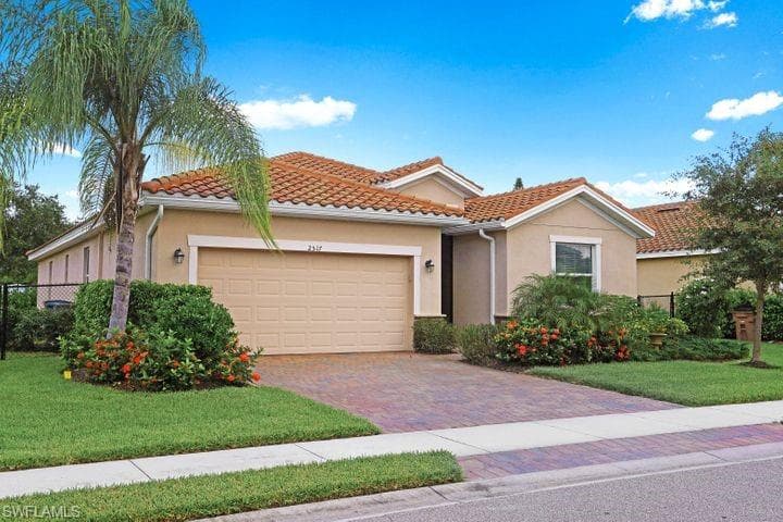 2517 Caslotti WAY CAPE CORAL, FL 33909