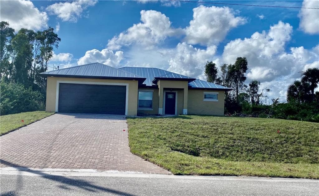 308 Ranch AVE LEHIGH ACRES, FL 33974