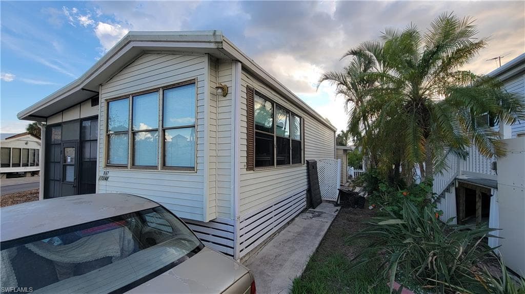 17248 Hippity Hop CT FORT MYERS, FL 33908