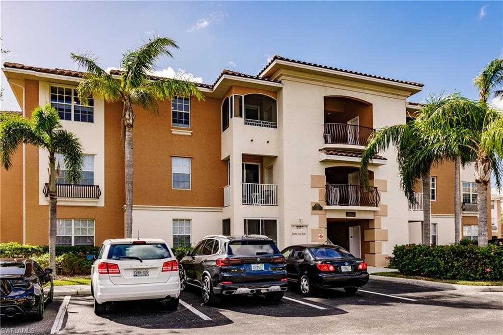 3964 Pomodoro CIR 303 CAPE CORAL, FL 33909