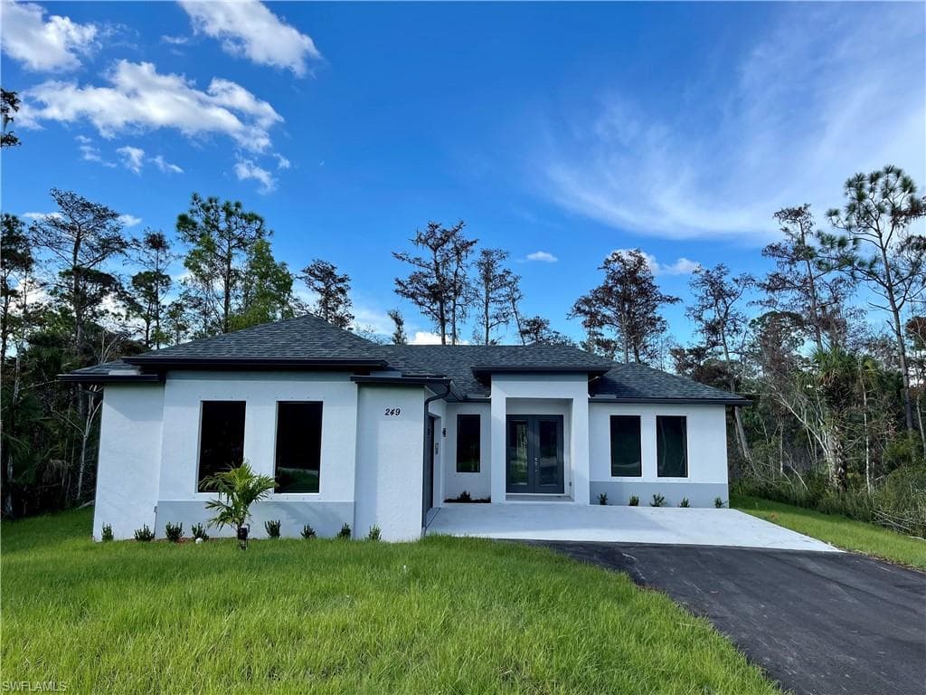 3612 31st AVE NE NAPLES, FL 34120