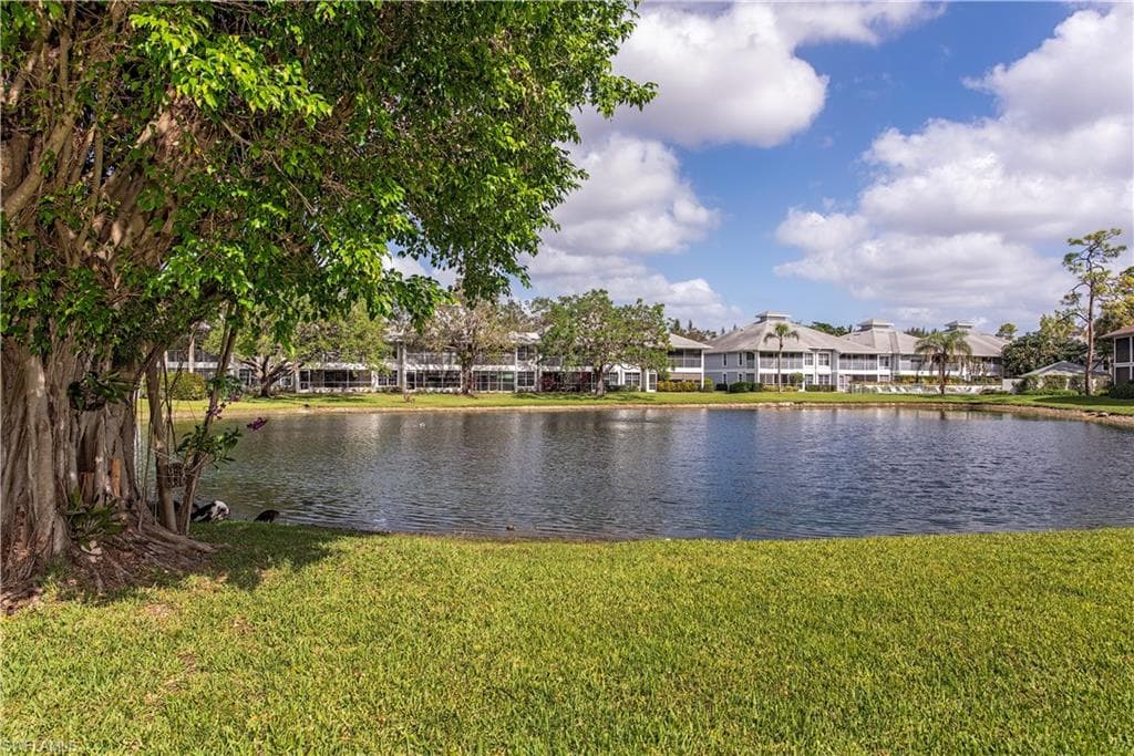 800 Misty Pines CIR H-102 NAPLES, FL 34105