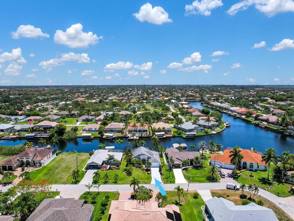 5303 SW 19th AVE CAPE CORAL, FL 33914