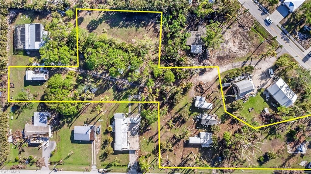 12998 Iona RD FORT MYERS, FL 33908