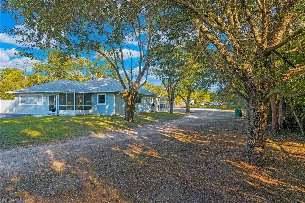 1761 24th AVE NE NAPLES, FL 34120