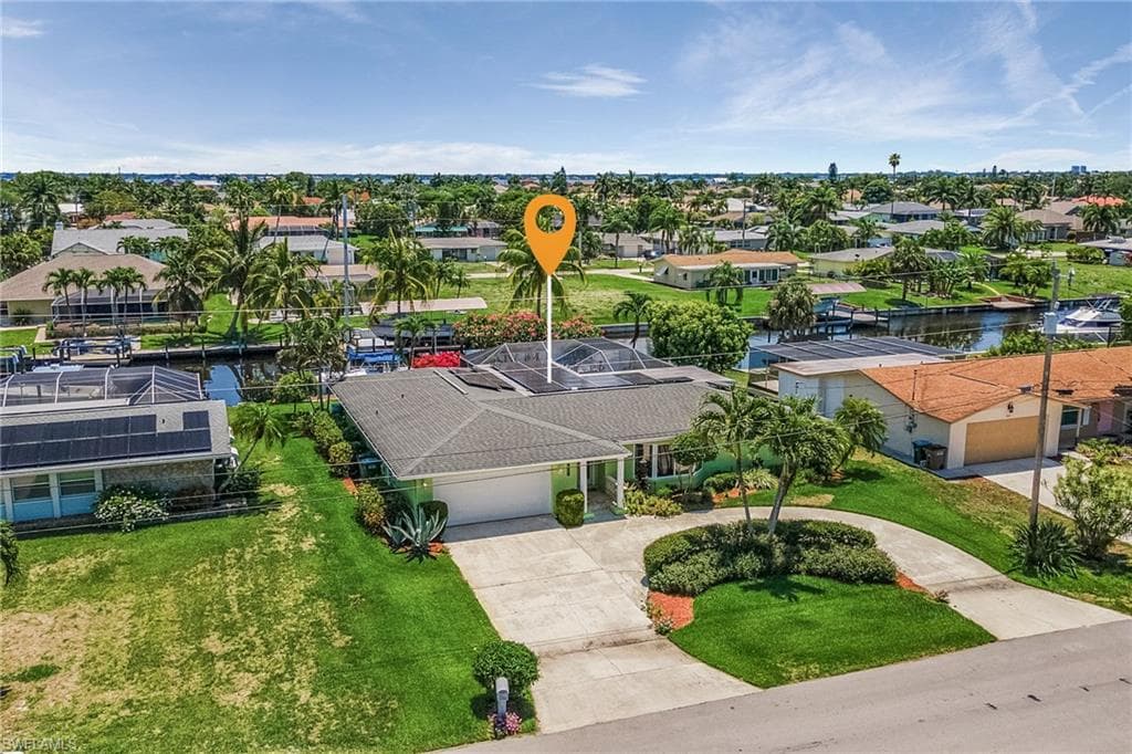 3009 SE 18th AVE CAPE CORAL, FL 33904