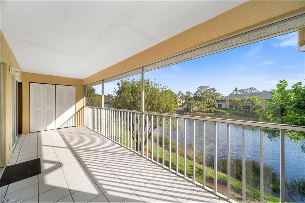1350 Yesica Ann CIR APT 202 NAPLES, FL 34110