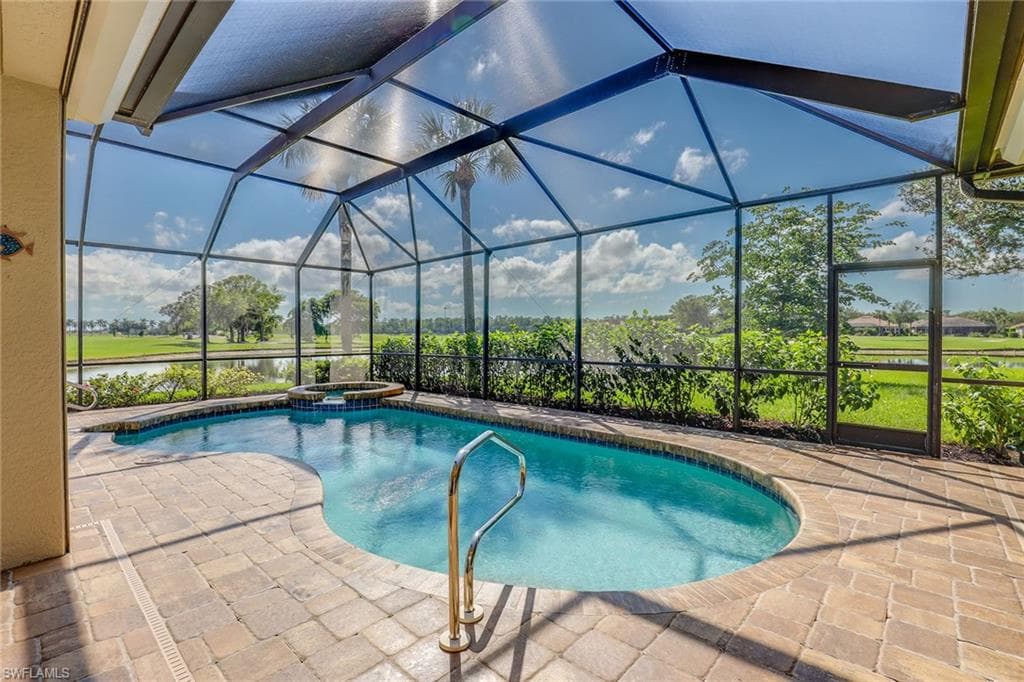 8979 Morgan CT NAPLES, FL 34113