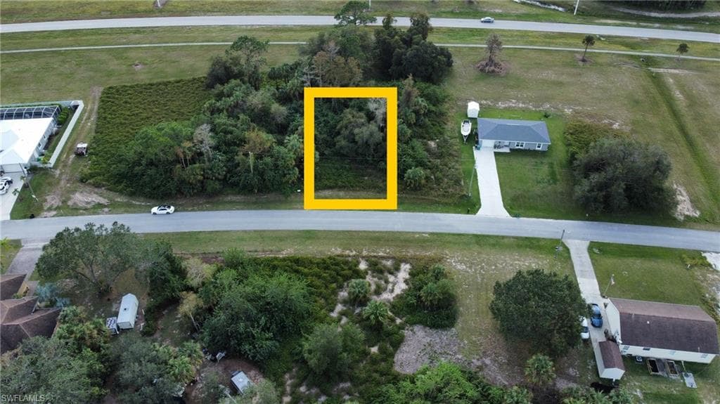 2049 S Montana CIR LABELLE, FL 33935