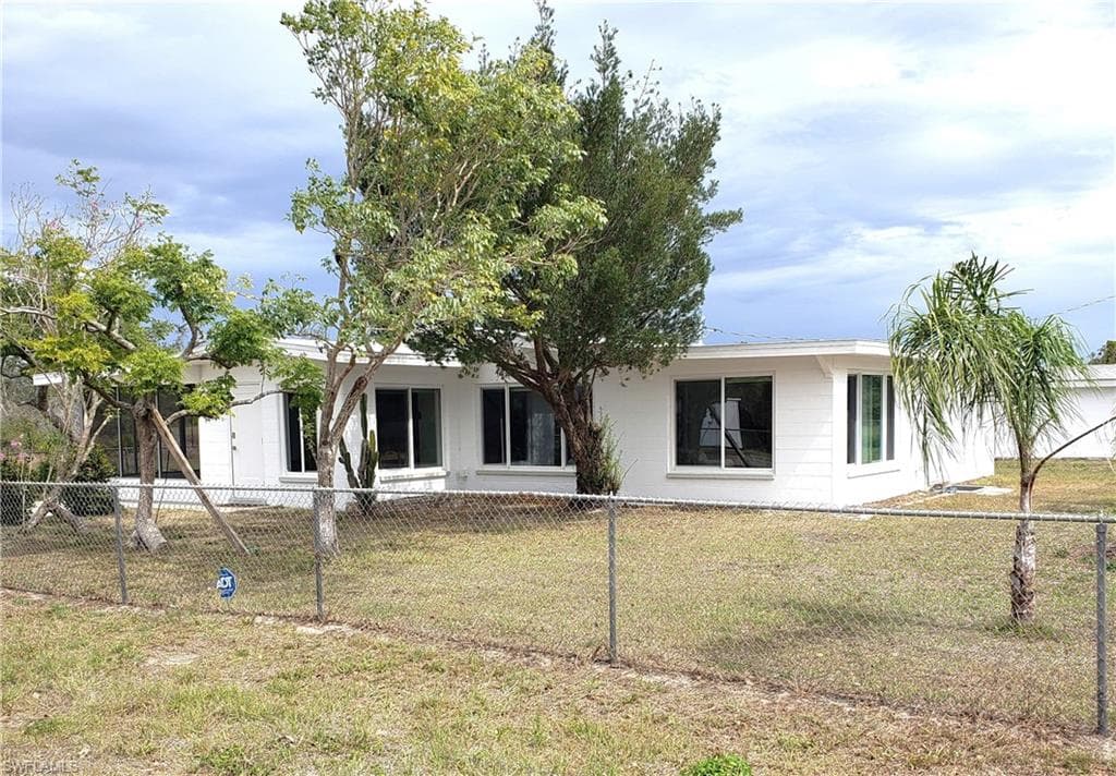 178 Hilbish DR PUNTA GORDA, FL 33982