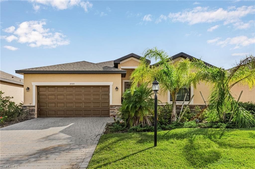 14584 Monrovia LN FORT MYERS, FL 33905