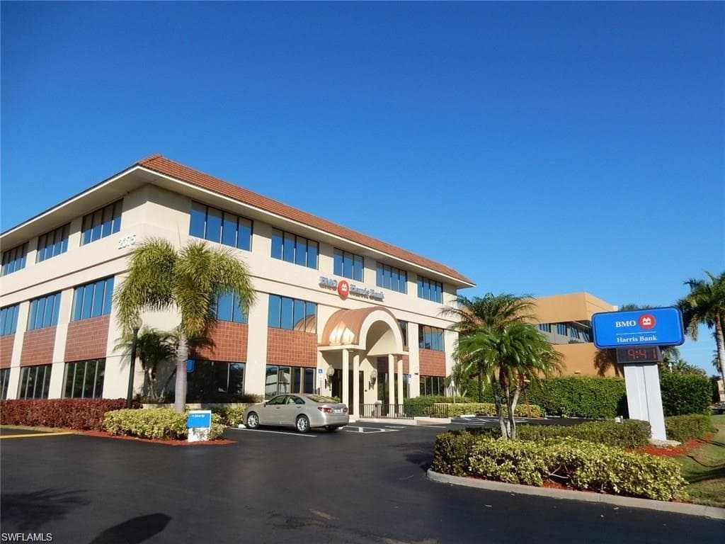 2375 Tamiami TRL 306 NAPLES, FL 34103
