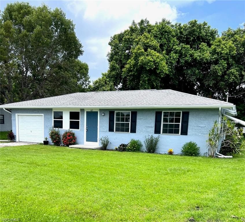 475 Grenier DR NORTH FORT MYERS, FL 33903