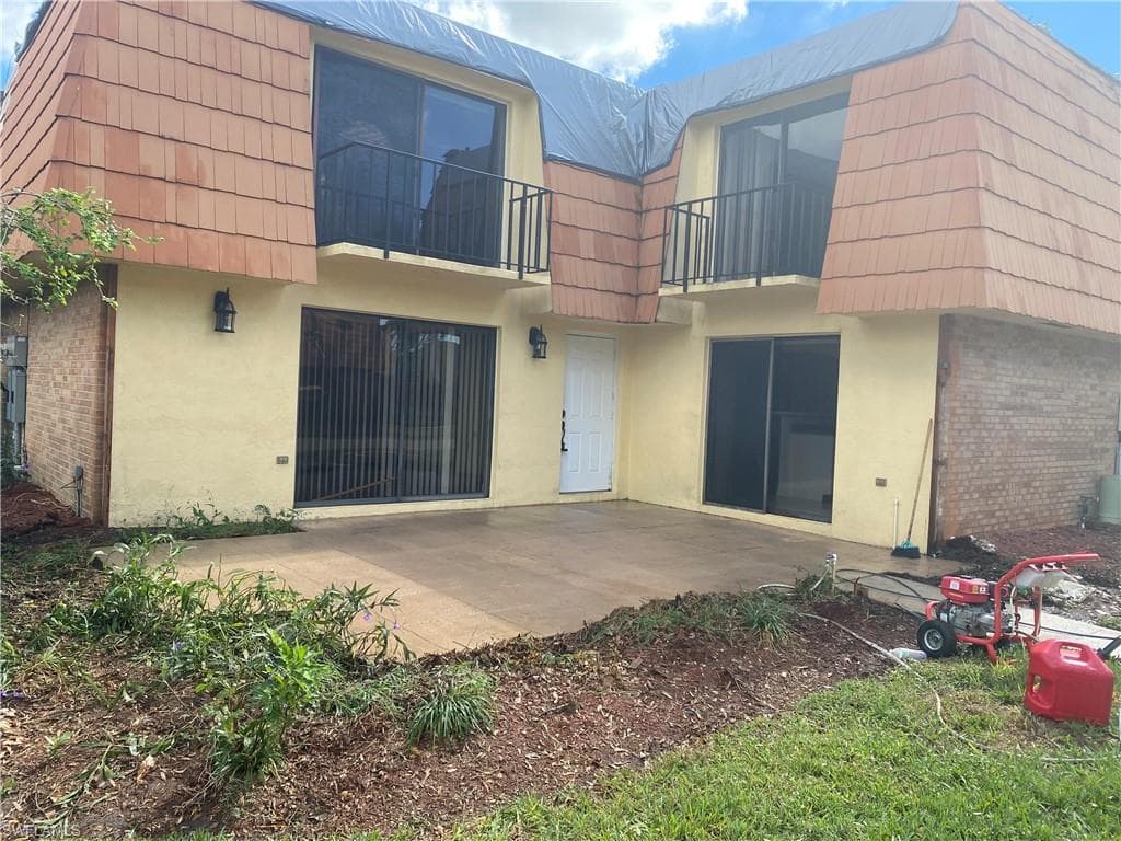 1706 Park Meadows DR 1 FORT MYERS, FL 33907