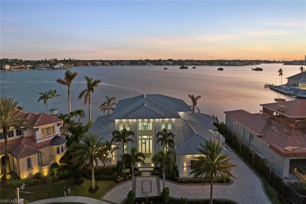 1641 Collingswood CT MARCO ISLAND, FL 34145