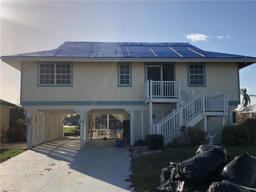2407 Sycamore ST ST. JAMES CITY, FL 33956