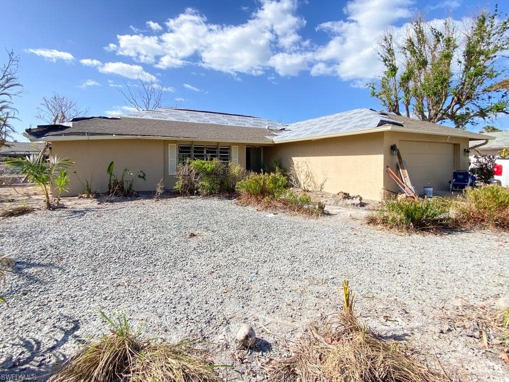 695 Durion CT SANIBEL, FL 33957
