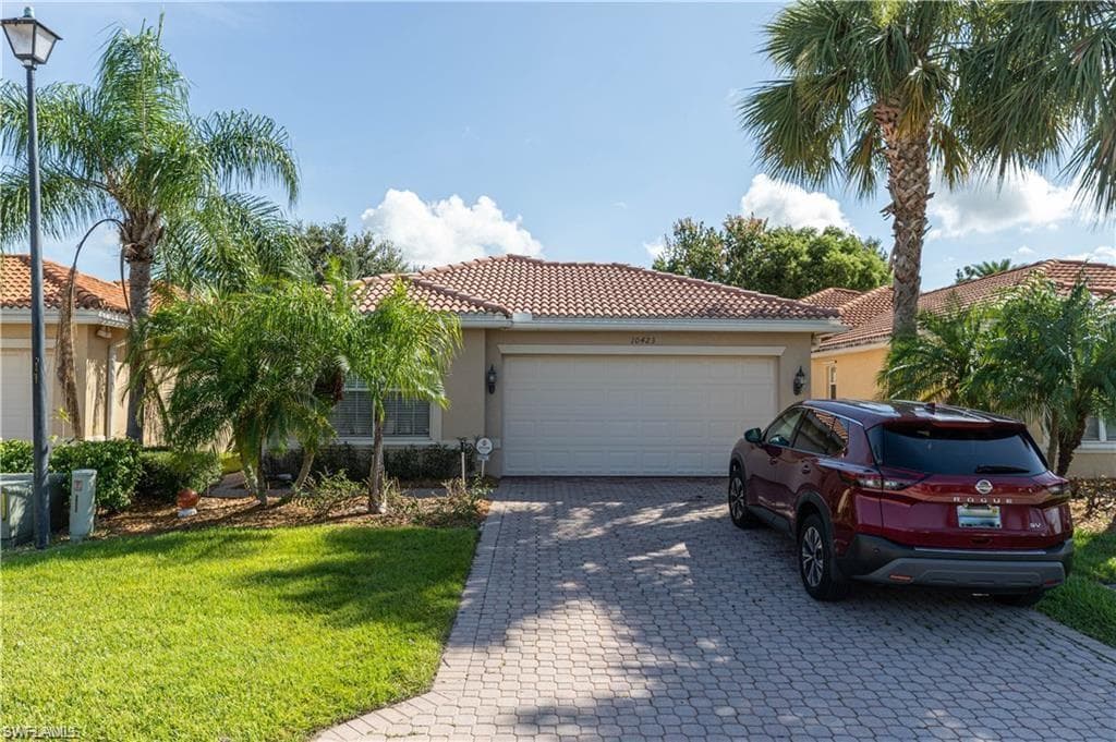 10423 Carolina Willow DR FORT MYERS, FL 33913