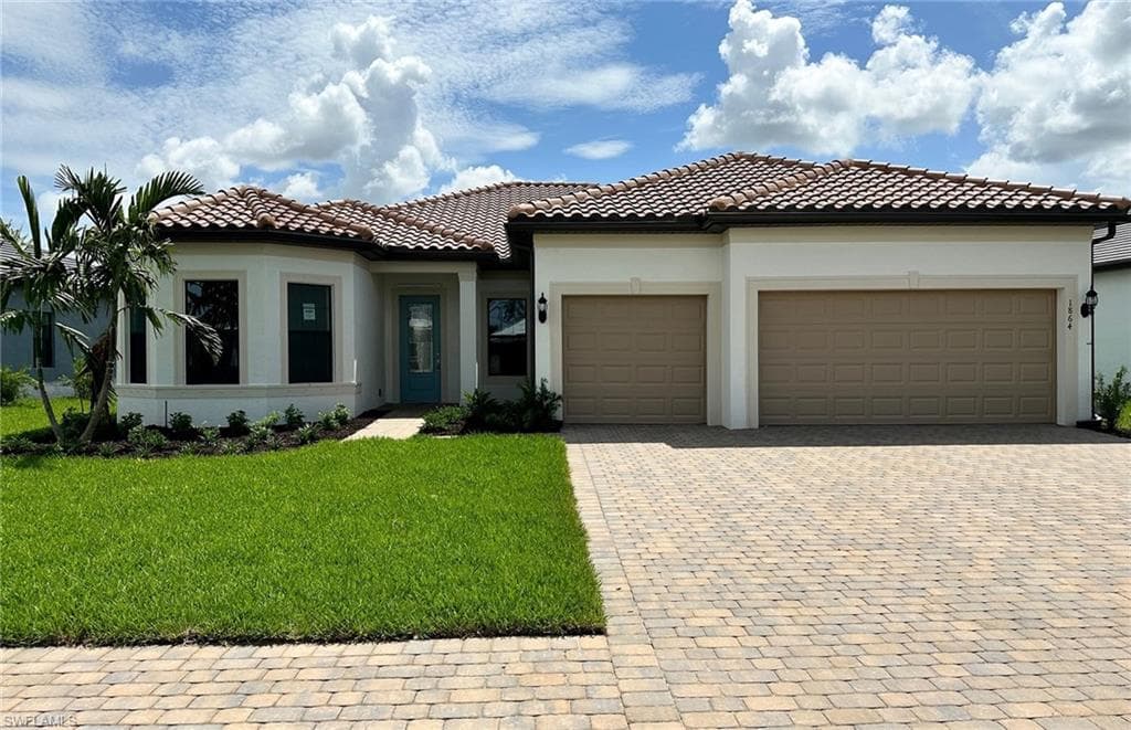 1864 Terreno BLVD NAPLES, FL 34120