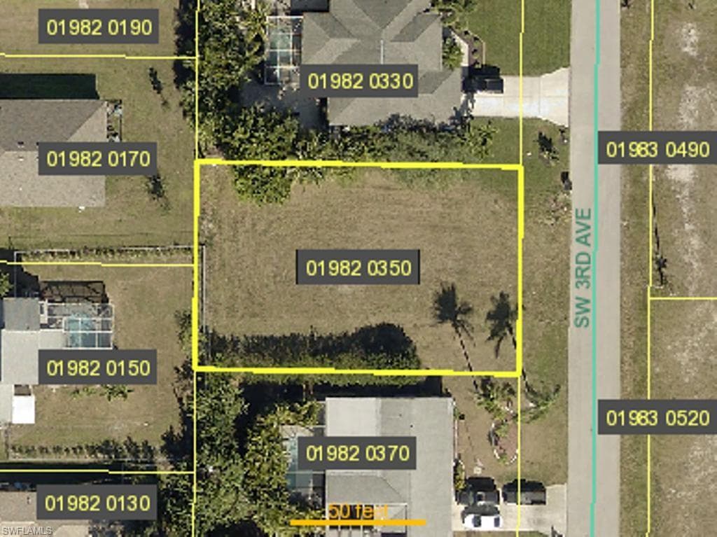 1218 SW 3rd AVE CAPE CORAL, FL 33991