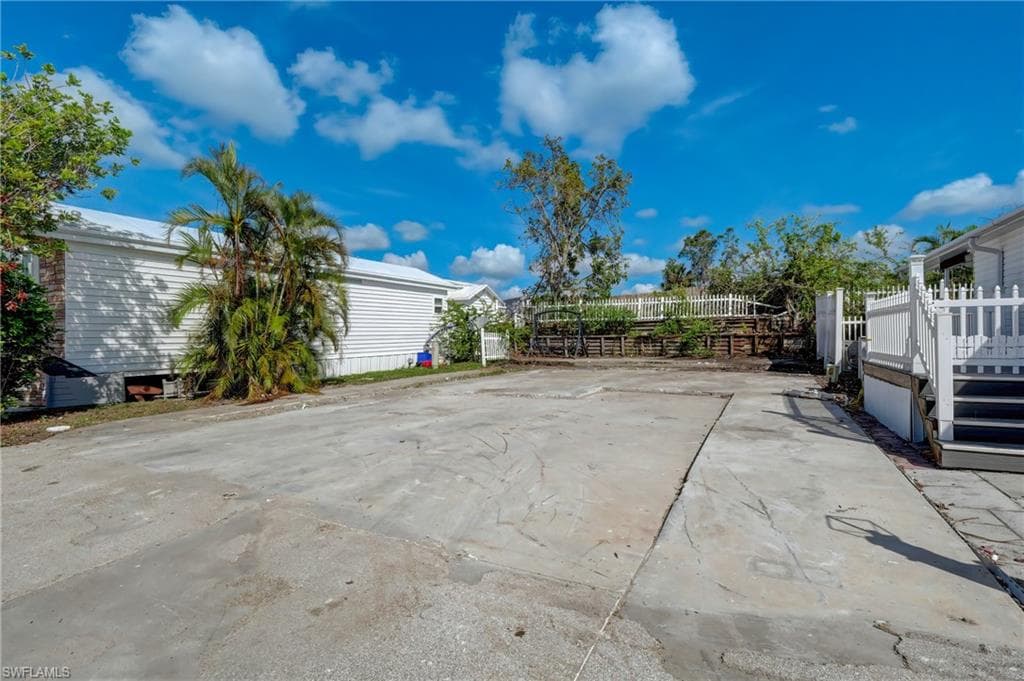 5044 White Sky CIR FORT MYERS, FL 33908