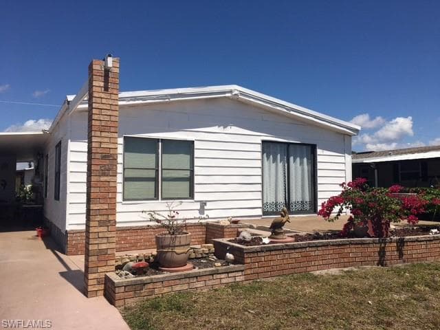 9024 Arbor DR NORTH FORT MYERS, FL 33903