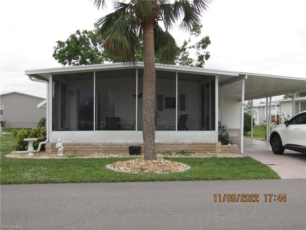 29 N Manatee LOOP PUNTA GORDA, FL 33950