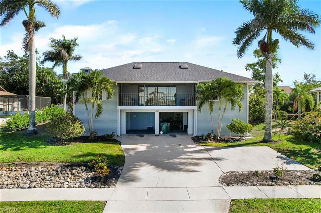 1943 San Marco RD MARCO ISLAND, FL 34145