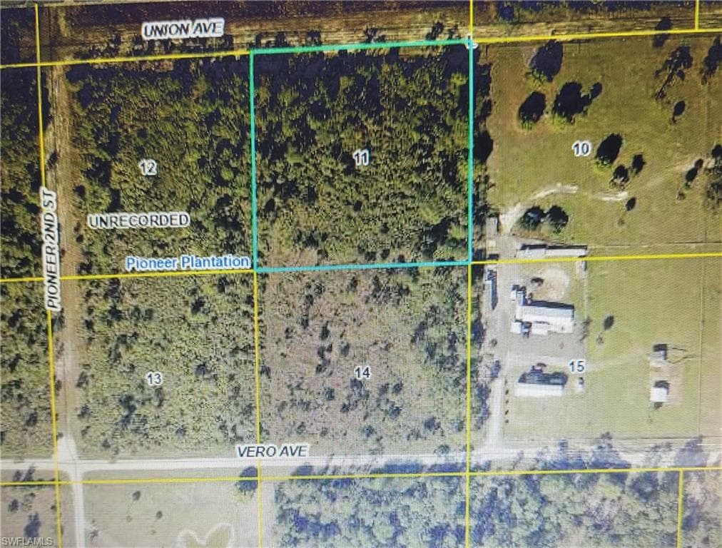 11 Vero AVE CLEWISTON, FL 33440