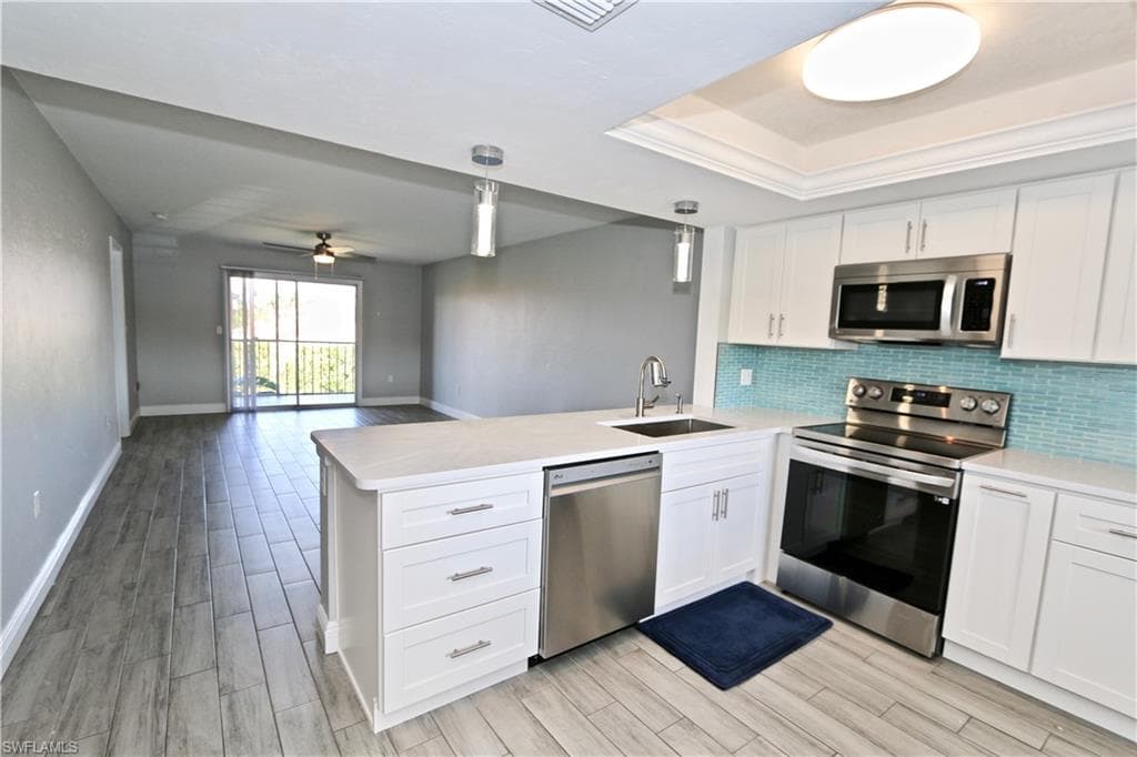 150 Cypress WAY E 7 NAPLES, FL 34110