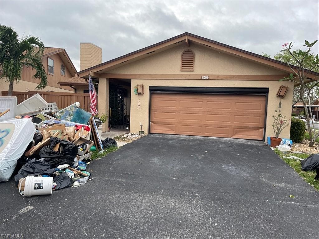 6433 Royal Woods DR FORT MYERS, FL 33908