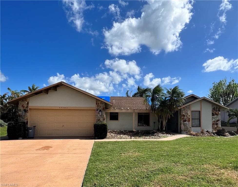 17585 Taylor DR FORT MYERS, FL 33908