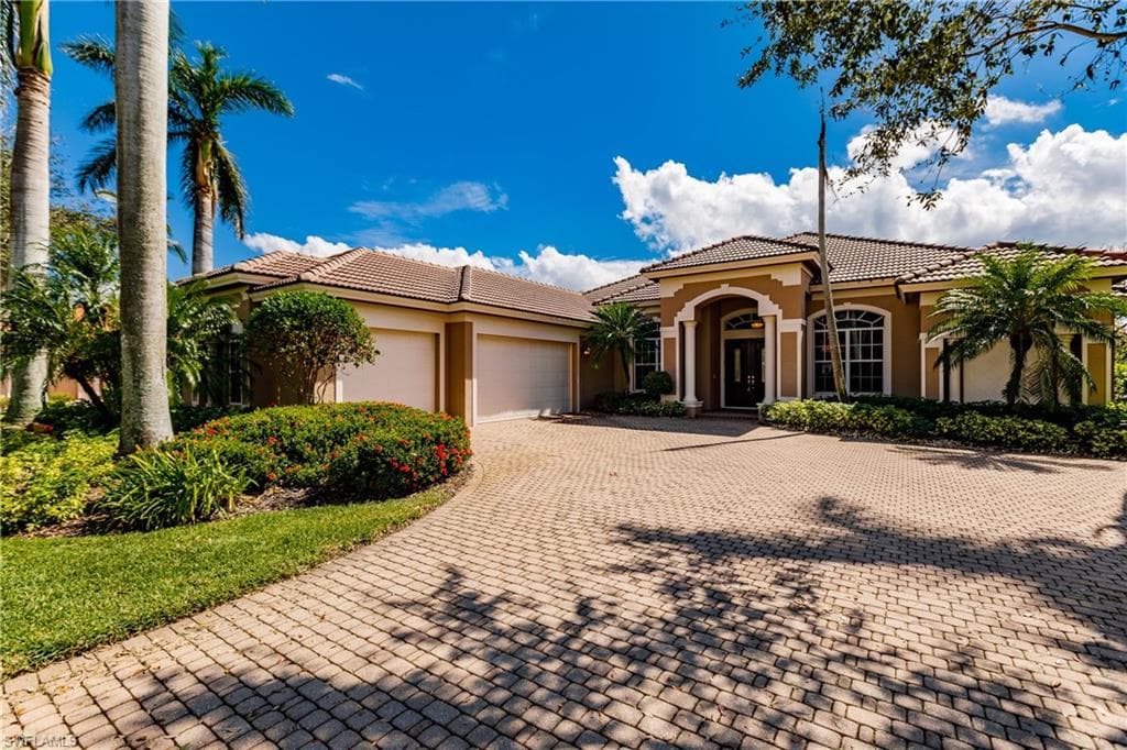 19806 Markward ESTERO, FL 33928