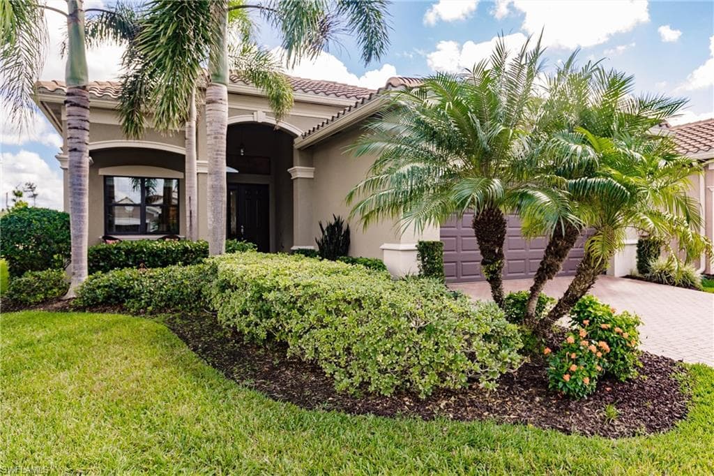 2820 Cinnamon Bay CIR NAPLES, FL 34119